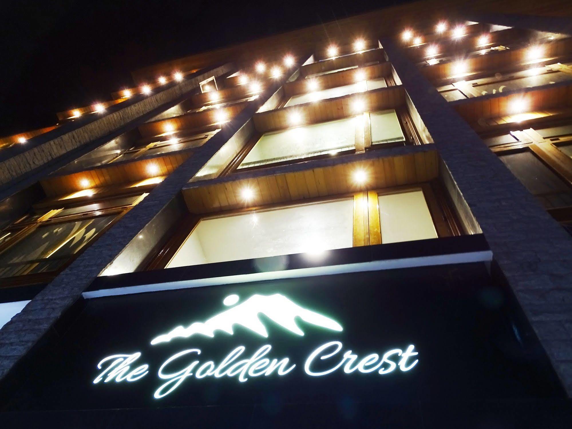The Golden Crest Hotel Гангток Екстериор снимка