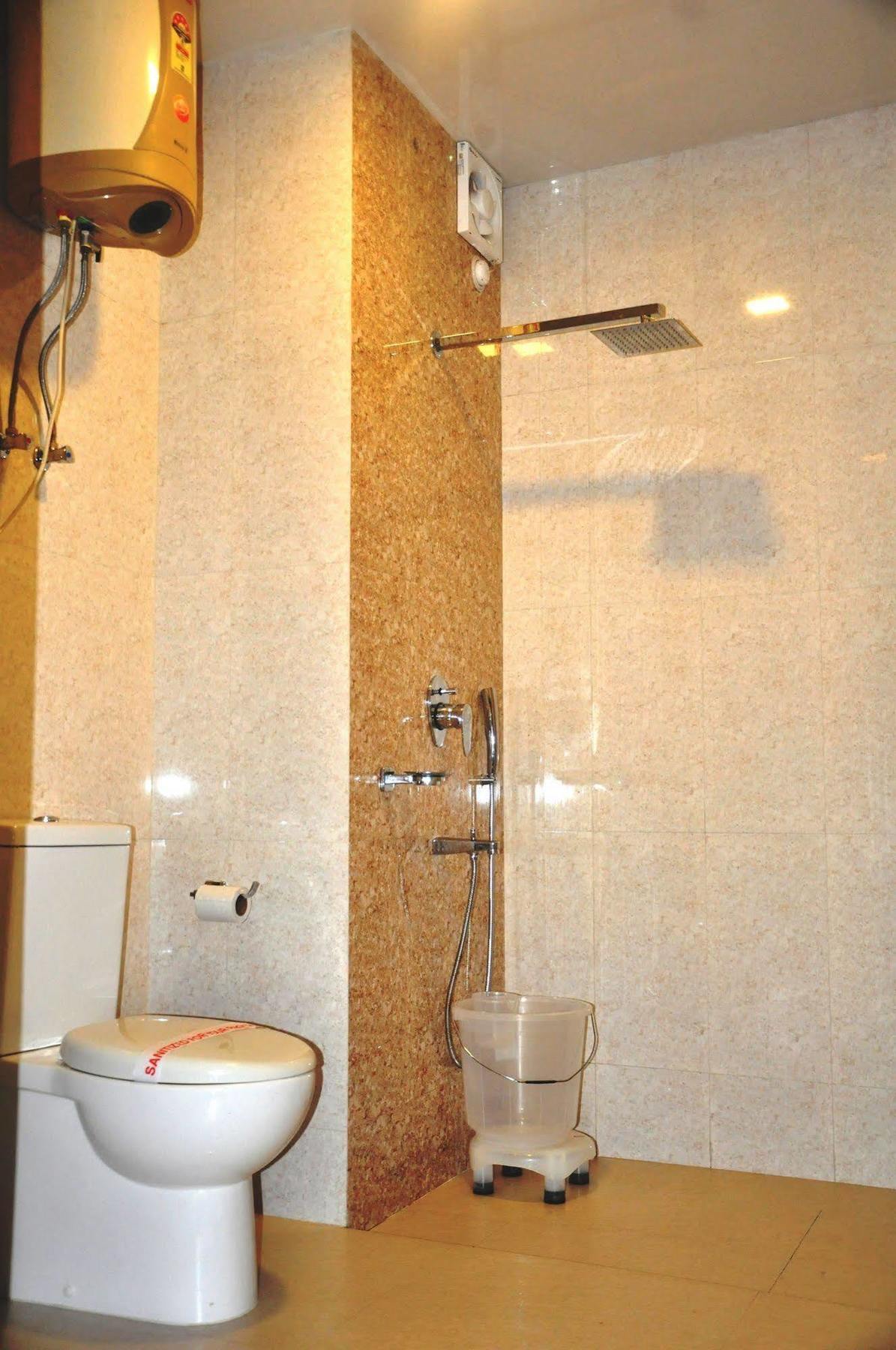 The Golden Crest Hotel Гангток Екстериор снимка