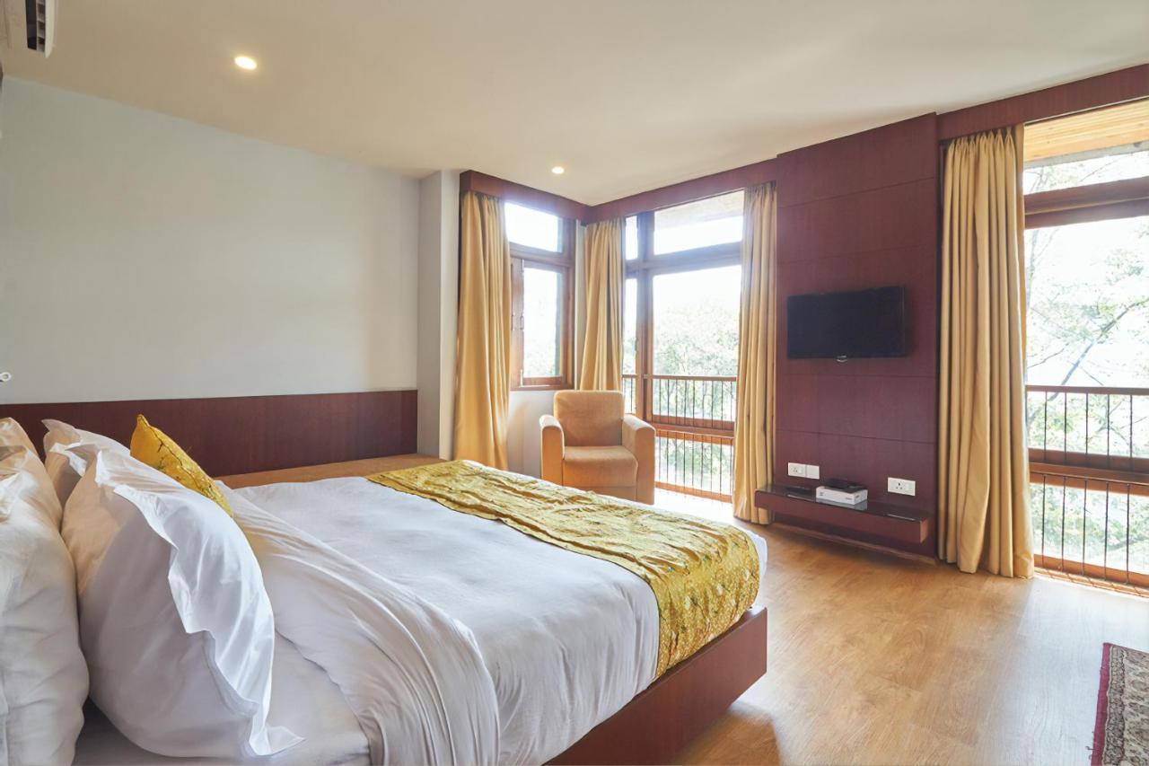 The Golden Crest Hotel Гангток Екстериор снимка